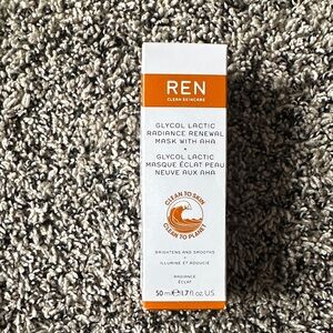 REN Glycol Lactic Radiance Renewal Mask